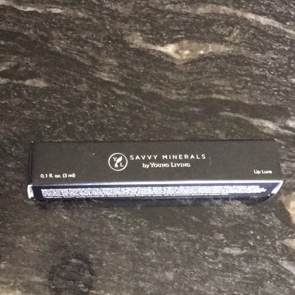 Savvy Minerals Lip Luxe BRAND NEW